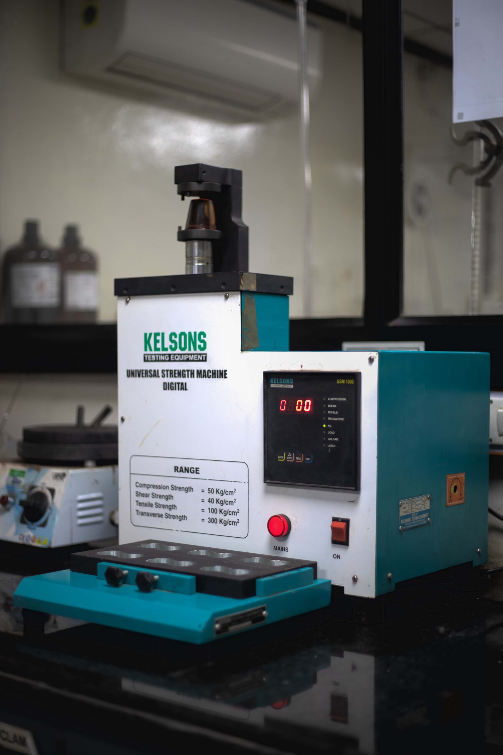 Universal Strength Machine